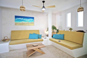 2BdR -Rocks at Mikasa- Near Beach, Pool, King Beds, AC, Fast Wifi